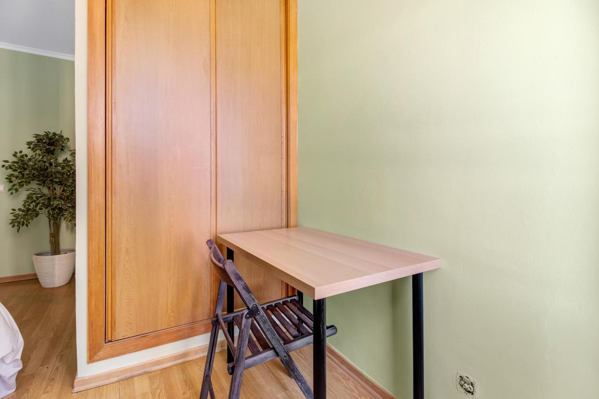 Appartement Santa Apolonia Lissabon
